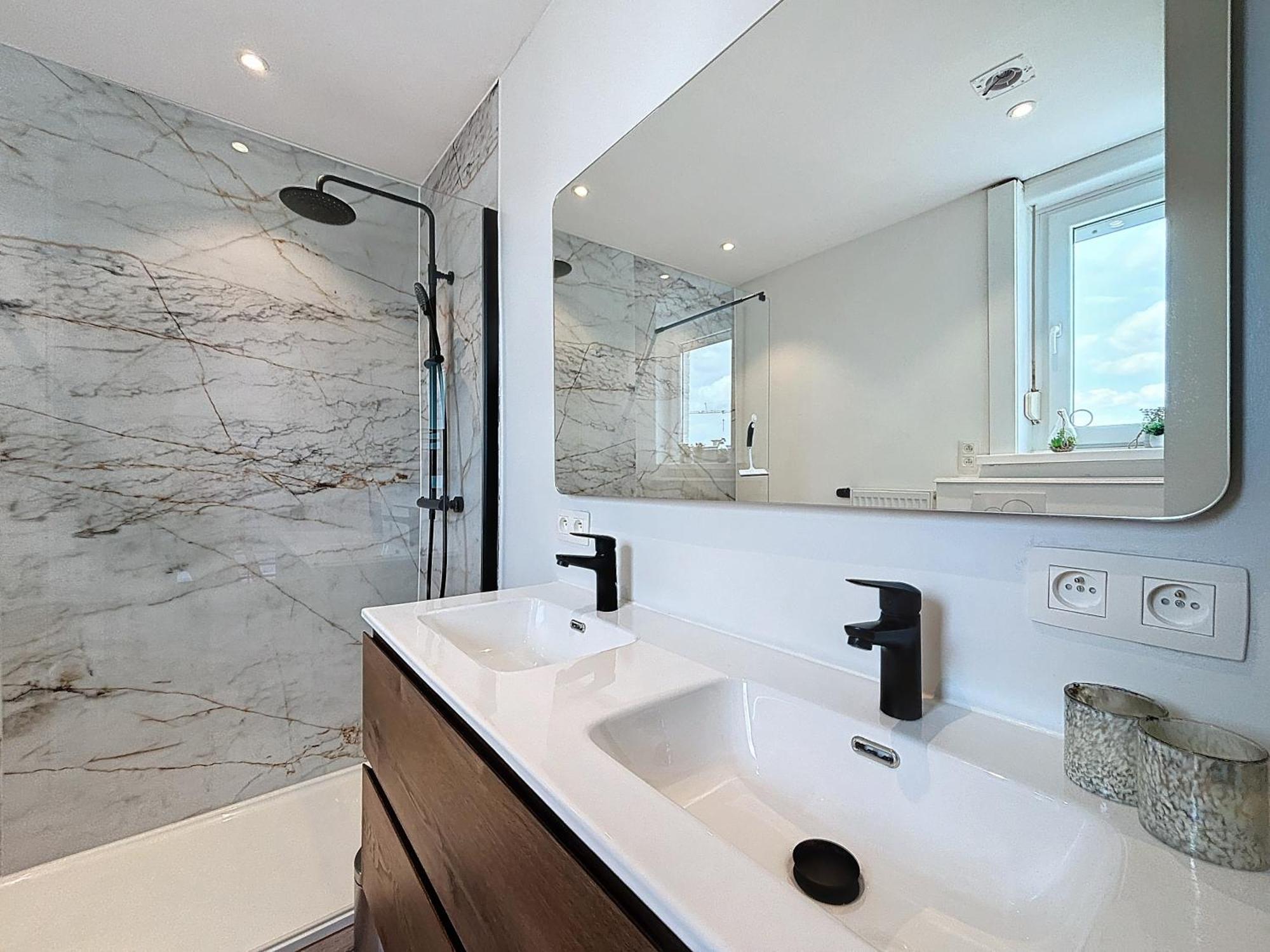 Flat Monaco - Monte Carlo - Roma Apartment De Panne Bagian luar foto